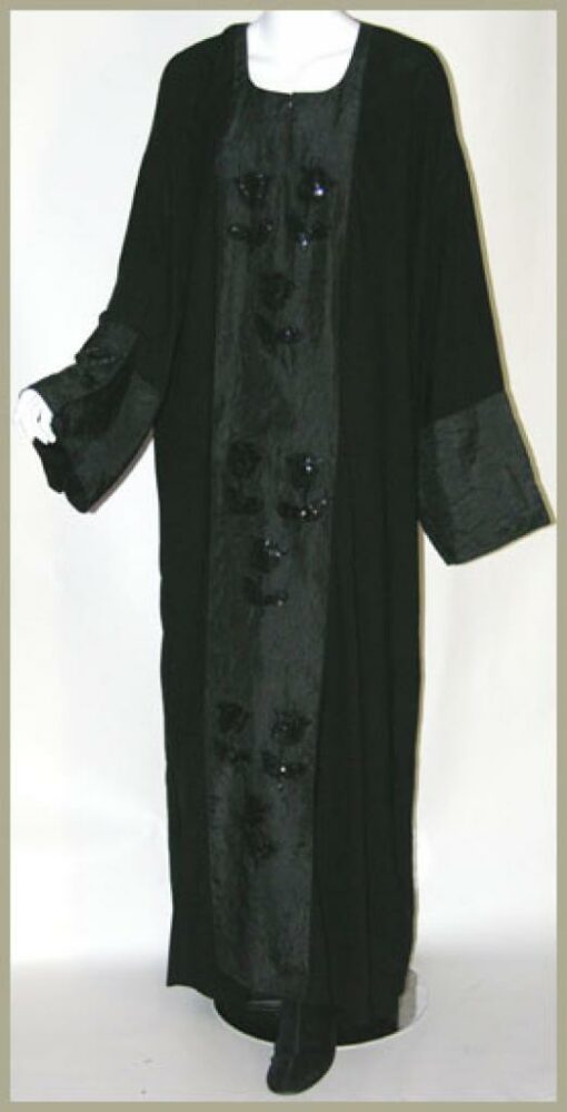 Traditional Embroidered pull-over abaya with Satin Trim ab337