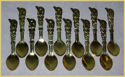 12 Pc Demitasse spoon set  gi375