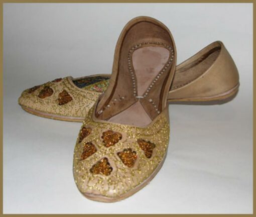 Embroidered Velvet Punjabi Shoes sk906