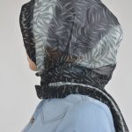 Abstract Tiger Shayla Wrap Hijab Hi2114 Black & White