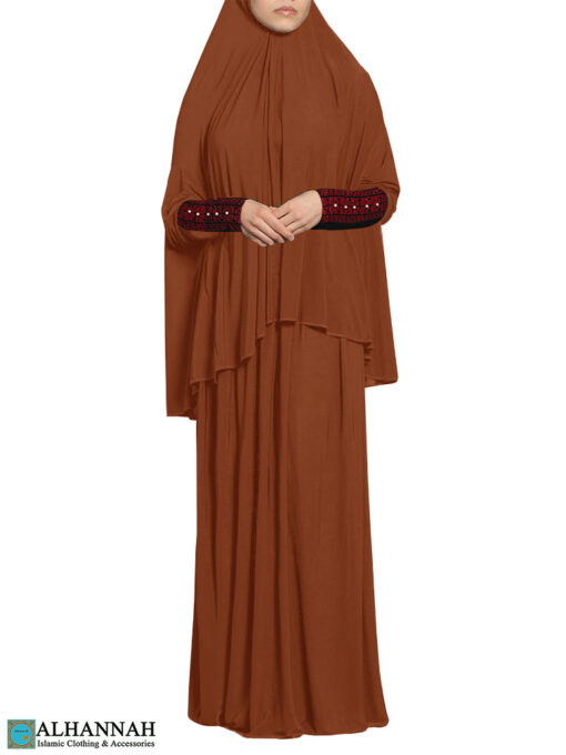 Prayer Outfit with Palestinian Embroidery in Cinnamon