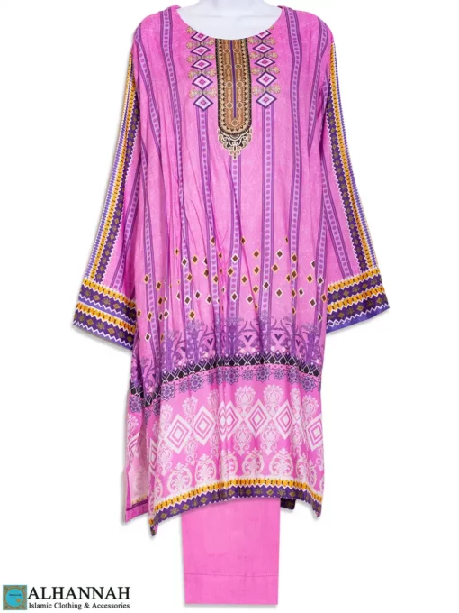 Traditional Floral Print Cotton Blend Pakistani Suit in Pink SK1309