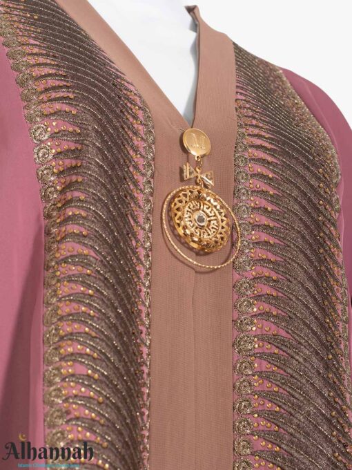 Pink-Abaya-with-Coco-Accents-and-Pendant-close-up-ab946